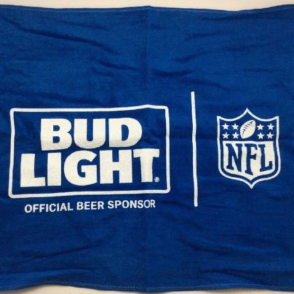 Bud Light NFL T-Shirt, L or XL - Picture 3 of 3